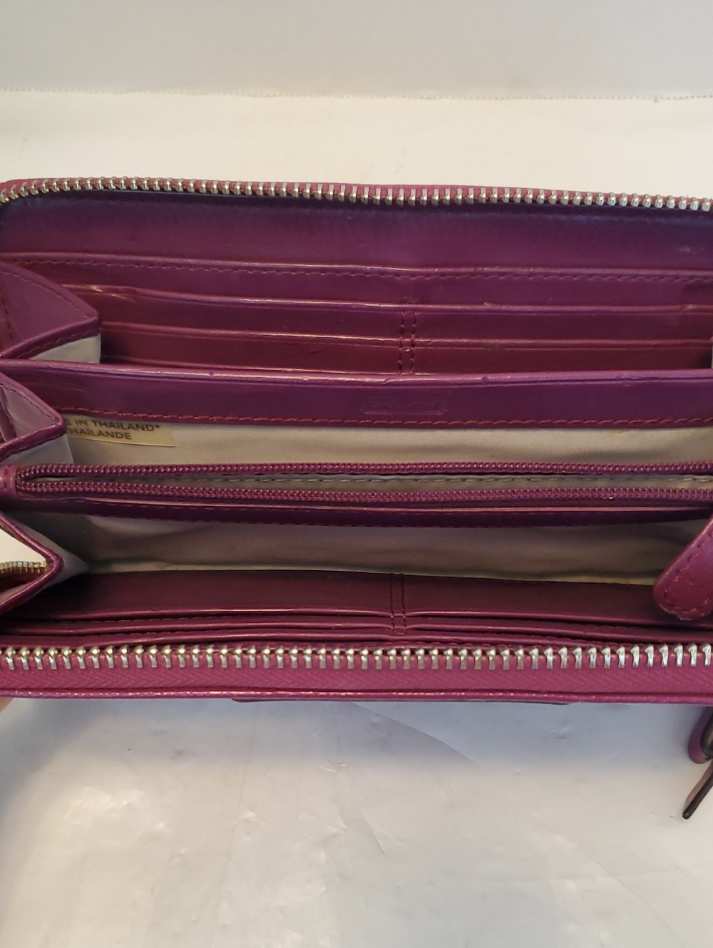 Coach Poppy Patent Zip-Around Leather Wallet - Picture 5 of 8